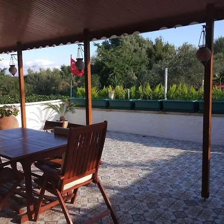 Sifne Yali'da 4 9kisi Yatak Kapasite Manzarali בית נופש Çeşme