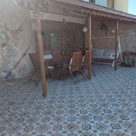 Sifne Yali'da 4 9kisi Yatak Kapasite Manzarali *