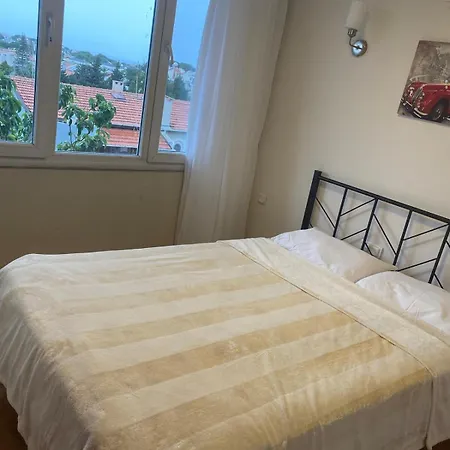 Сasa de vacaciones Sifne Yali'da 4 9kisi Yatak Kapasite Manzarali