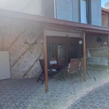 Sifne Yali'da 4 9kisi Yatak Kapasite Manzarali *