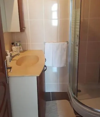 Sifne Yali'da 4 9kisi Yatak Kapasite Manzarali Casa vacanze Çeşme