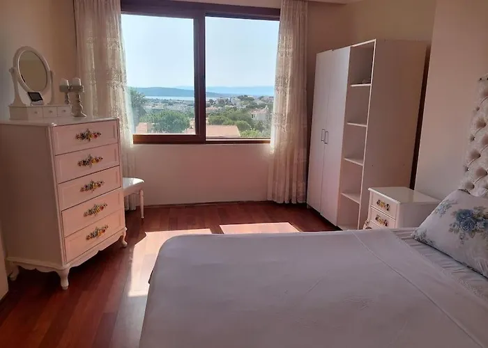 Sifne Yali'da 4 9kisi Yatak Kapasite Manzarali * Çeşme