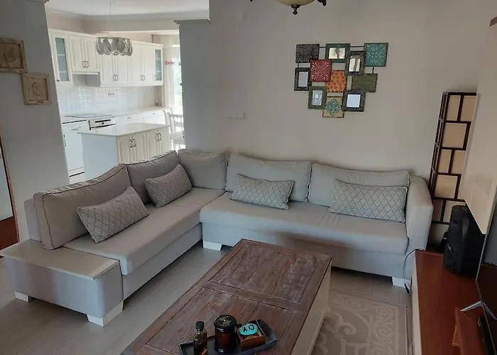 Semesterbostad Sifne Yali'da 4 9kisi Yatak Kapasite Manzarali