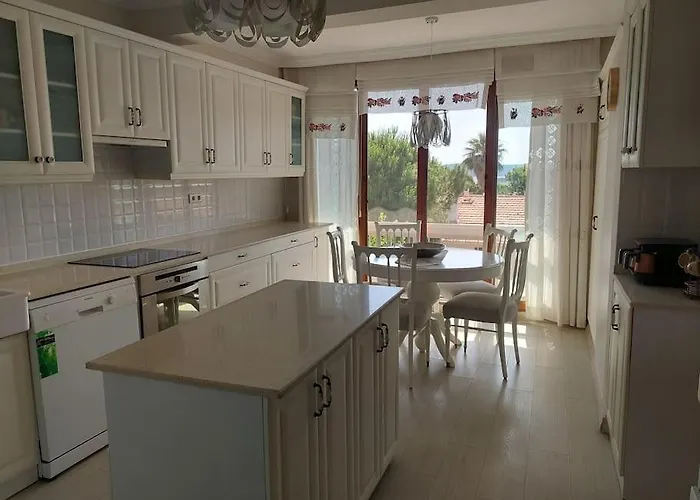 Sifne Yali'da 4 9kisi Yatak Kapasite Manzarali 度假居 *